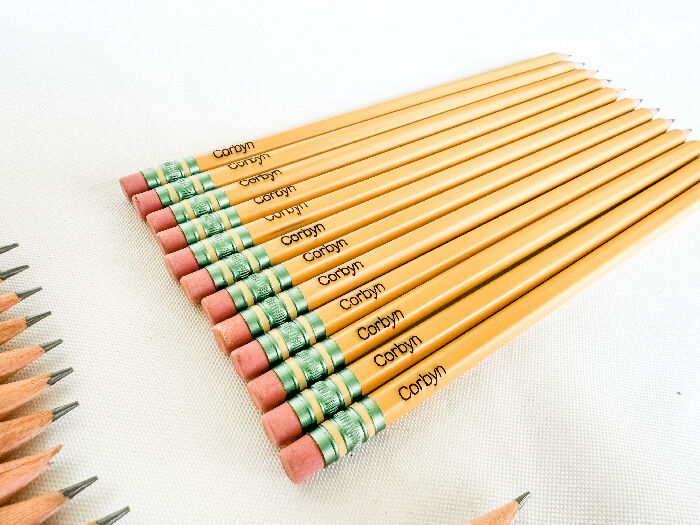 12 pack Classic Pencils