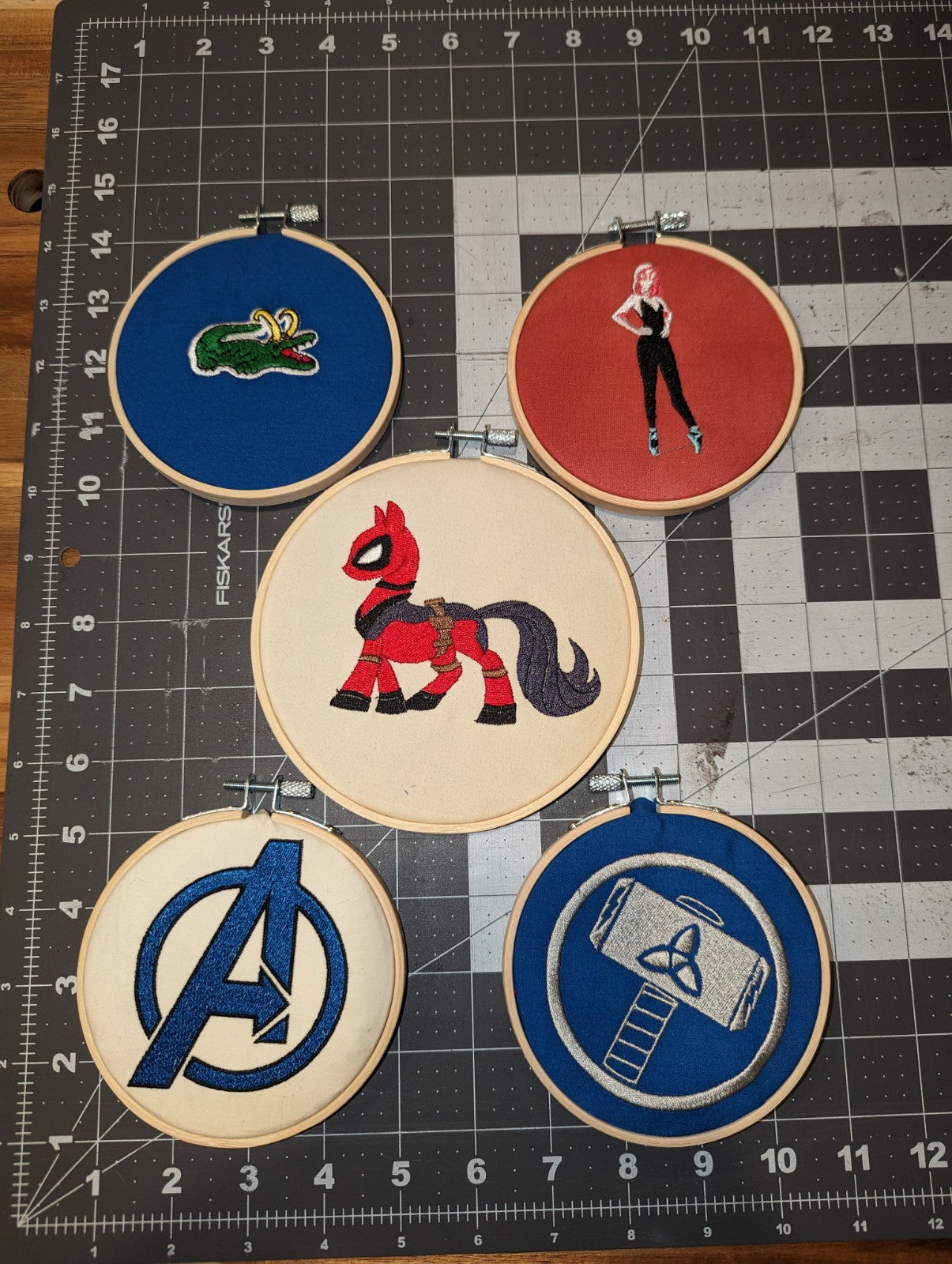 Avengers Icon Wall Hanger