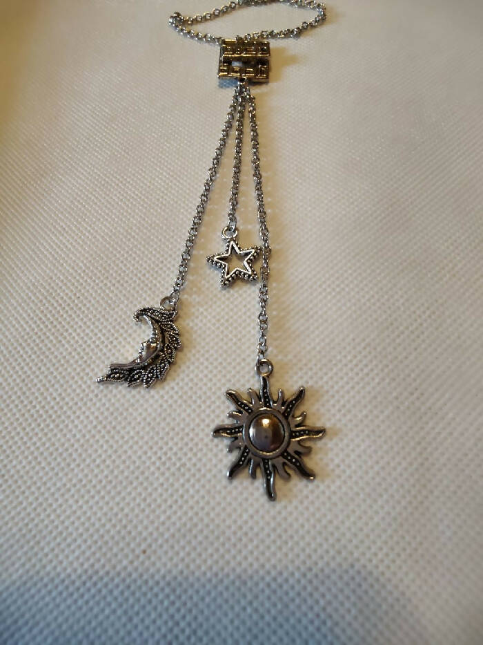 N #323 SUN, MOON, STAR Dangles off a Stainless steel 20 inch Chain